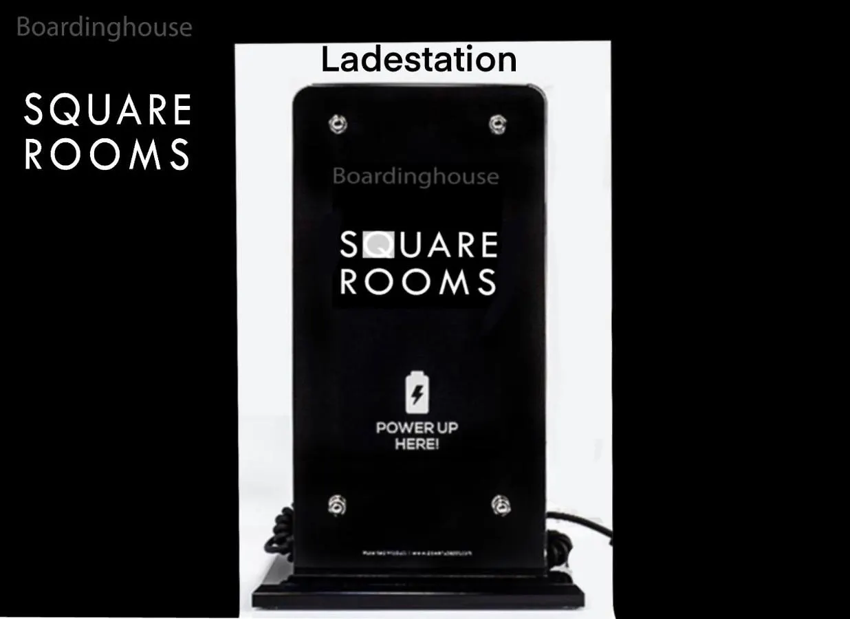 Apartment Square Rooms 8