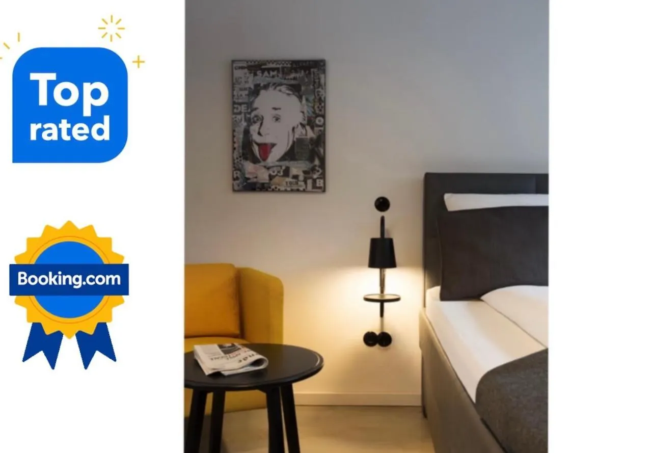 Apartment Square Rooms 8 Germany