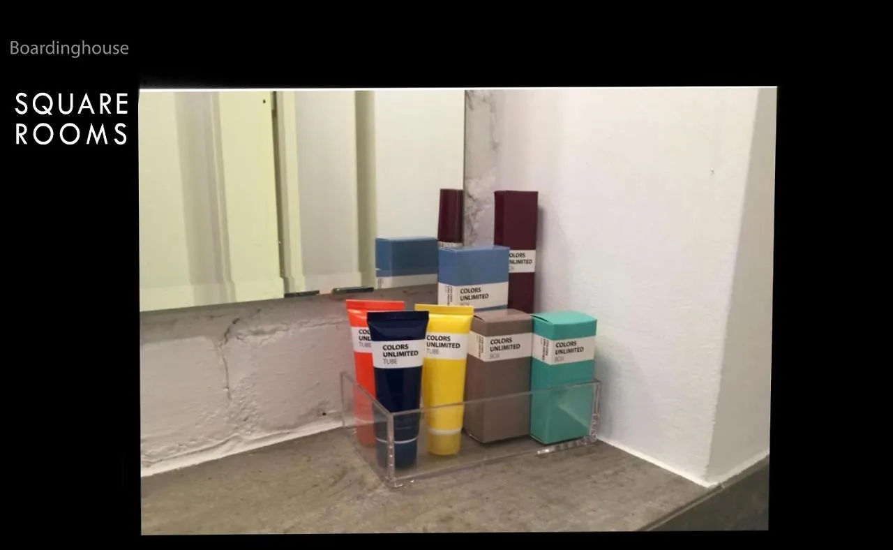 Square Rooms 8