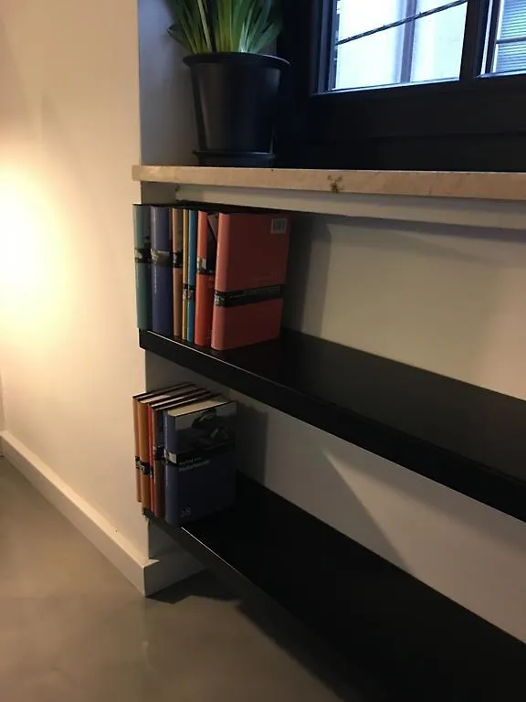 Square Rooms 8 Germany