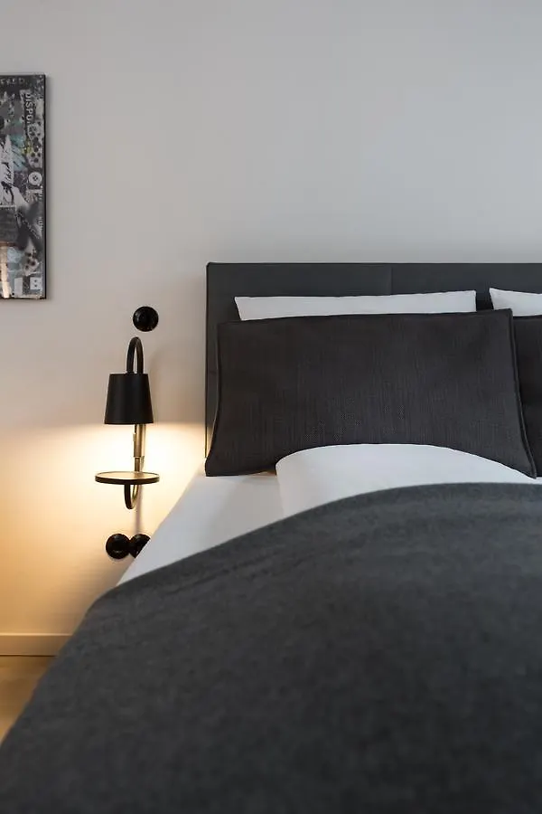 Square Rooms 8 Dusseldorf